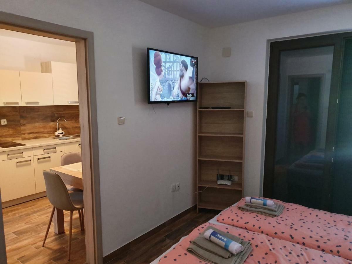 Apartments Simoneta マリンスカ エクステリア 写真